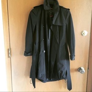 Vince Camuto rain/trench coat • size XS ‼️